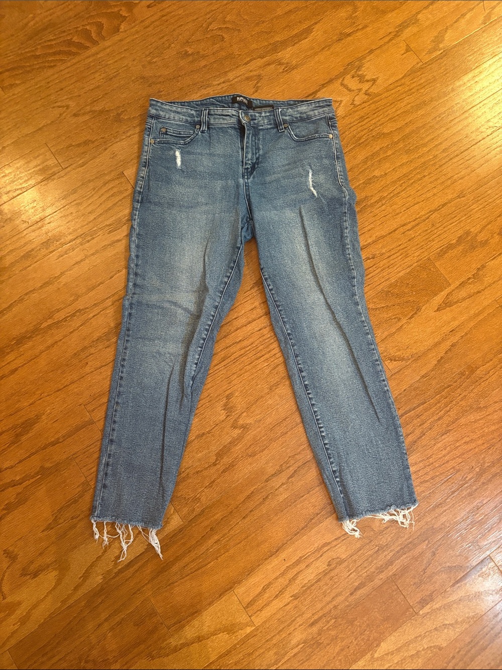 Buffalo, DAVID Britton, size 10/30 midrise straight leg vintage denim jeans
